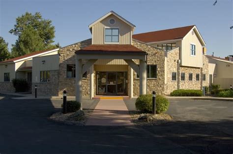Overland animal hospital - College Boulevard Animal Hospital, Overland Park, Kansas. 330 likes · 82 were here. ... Kansas. 330 likes · 82 were here. AAHA-accredited veterinary clinic offering all wellness, medical, surgical, and dental care needs. ...